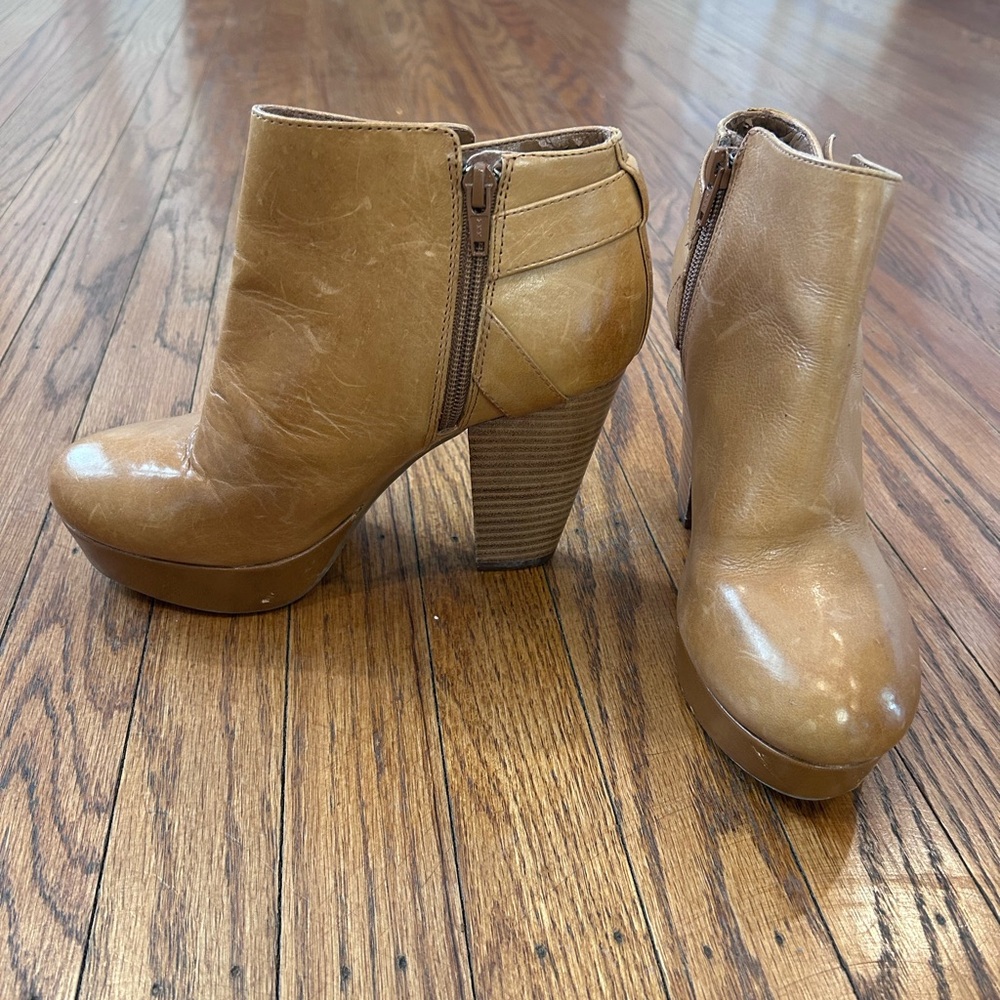 Giani Bini Brown Heeled Boots